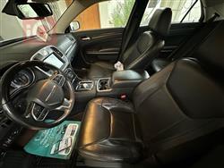 کرایسلەر 300